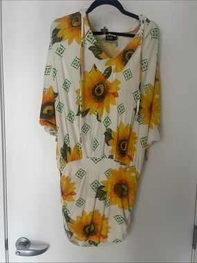 D&G Cream Tunic with Yellow Sunflower Print